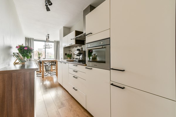 Medium property photo - Belgiëplein 82, 1066 SC Amsterdam